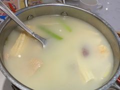 一品胡椒猪肚鸡-避风塘(江桥万达店)