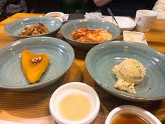 -草家酱蟹炭火烤肉店(珲春南路一店)