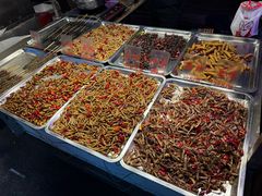 -有红鸡毛店·川菜(建设路店)