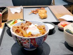 -牛気·越光米牛肉饭(水游城店)