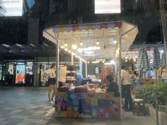 -两兄弟Song Pee Nong(2号店)
