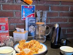 -靠山屯东北农家菜(八龙桥雅苑店)