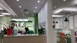 点击看大图 -大树儿童摄影