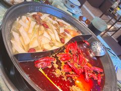 -鸿姐老火锅(疁城新天地店)