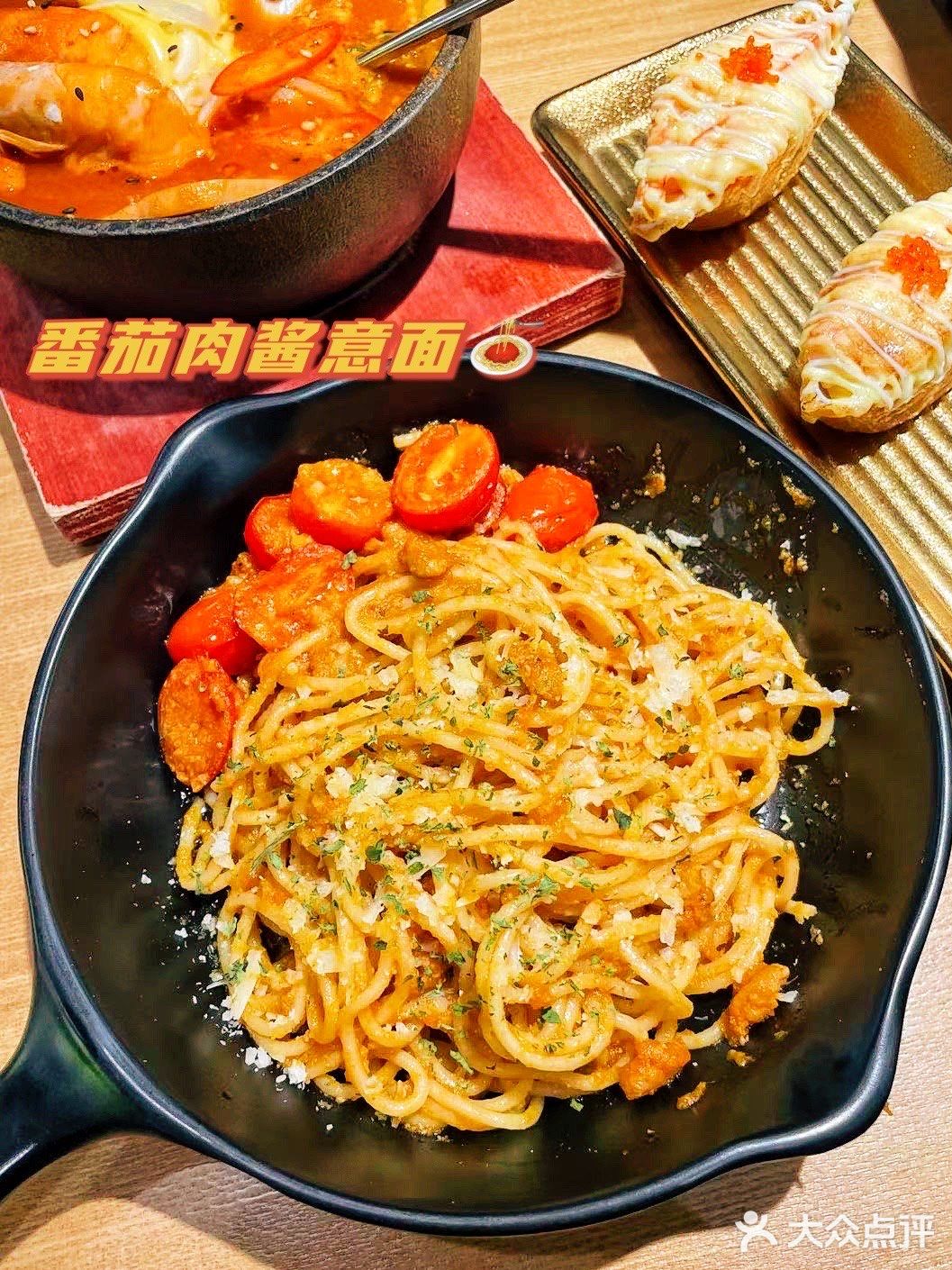这家韩餐排队也要冲❗❗阿卡洋风韩国料理