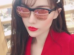 -目艮眼镜SHOWROOM(品牌集合店)
