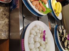 -钱小主·自助回旋烤肉火锅餐厅(东方新天地店)