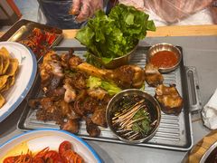 -龙虾奇迹泥炉烤肉(大华三路店)