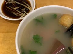 -龙咆汤包·手工现包小笼(拱北口岸店)