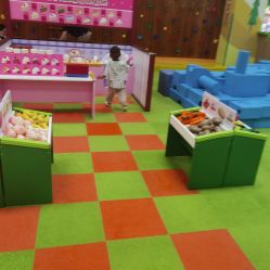 -莫莉幻想儿童乐园(武汉经开永旺店)