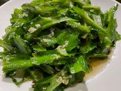 -三亚火车头万人海鲜广场