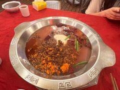 -山城年华老火锅(玉林店)