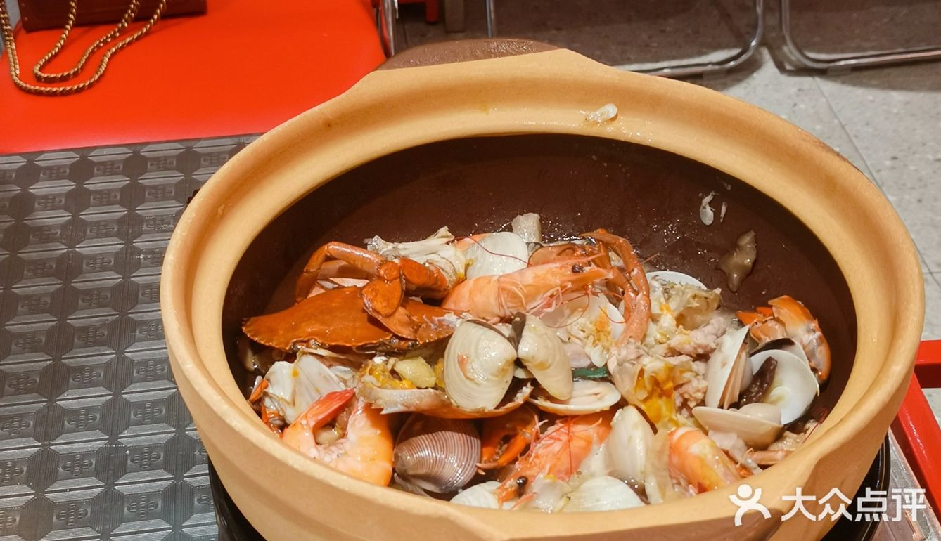 这是一锅会痛风的砂锅粥