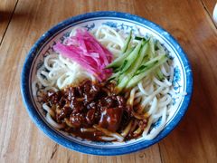 老北京炸酱面-庆云楼饭庄(什刹海店)