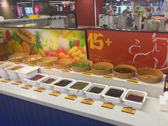 -四囍码头海鲜烧烤自助火锅(外滩南京东路悦荟广场店)