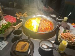 -湊湊火锅·茶憩(杭州湖滨银泰in77店)