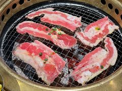 -蚂蚁洞·烤肉大营地(上海静安大悦城店)