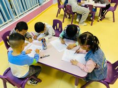 -未思途少儿成长中心(洛森堡校区)