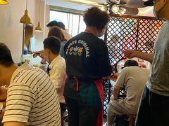 等位区-舒蔡记生煎菜饭(云南中路店)