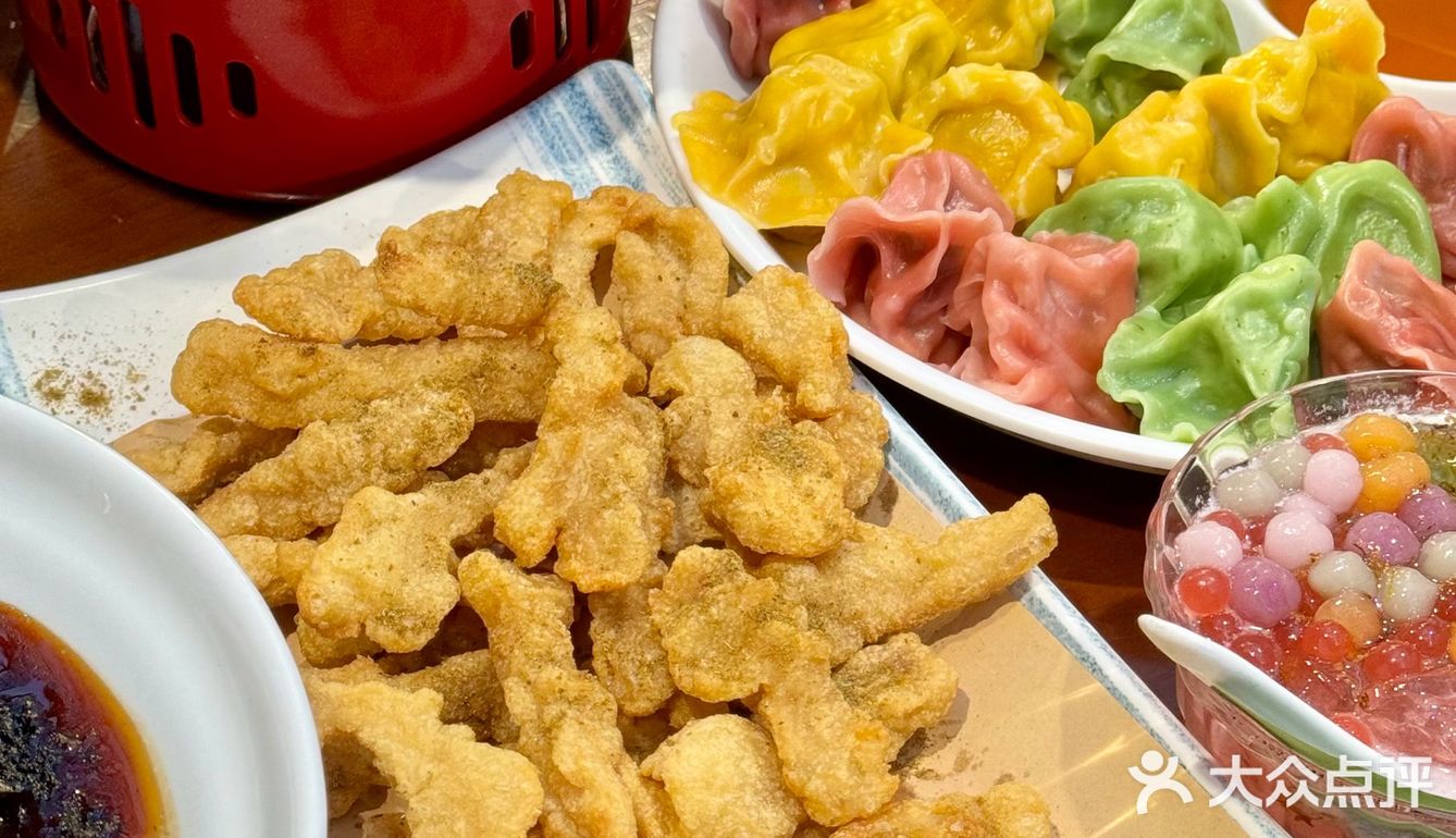 栈桥——33号大院(青岛菜)——天主教堂 -