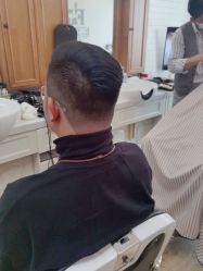 -韦恩先生Barbershop英式男士理发馆