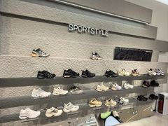 -SALOMON萨洛蒙(青岛海信店)