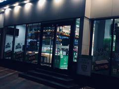 门面-老乡鸡(武汉光谷天地坐标城店)