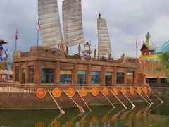 -七彩云南欢乐世界