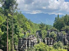 -梭布垭石林景区