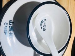 -山城外·非遗酸菜鱼(新都汇融店)