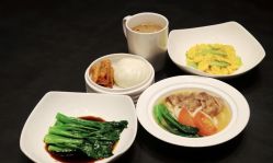 -英芬国际月子中心(岛屿度假月子·洲至奢选香岚店)