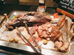 -圣丰索菲特·2 On 988 Café 自助餐厅