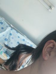 -FRIDAY星期五专业美发沙龙