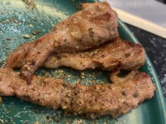 -臻牛烤肉