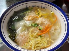 -长人馄饨铺(解放街店)