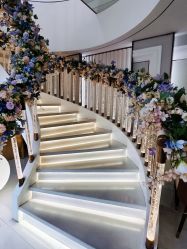 -花嫁丽舍婚礼殿堂(世博江景店)