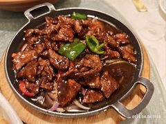 -侬佳蒸菜馆(听潮店)