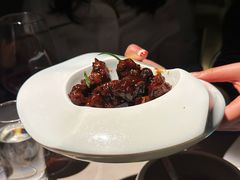 -穹六人间 people 6(岳阳路店)