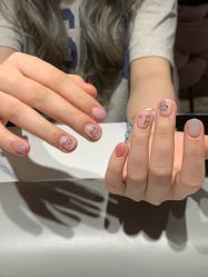 -丽心自助美甲美睫