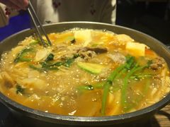 酱汤澳洲肥牛火锅-花腰餐吧Bistro烧烤 傣味(传媒大学店)