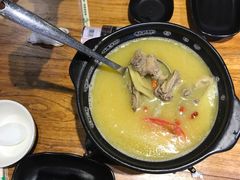 金汤鸽王汤-小金鬼·煎饺·鸽子汤