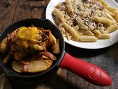 -HIGH FIVE哈福手工汉堡(桂林路店)