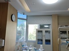 -上海仁爱医院口腔科 · 种植