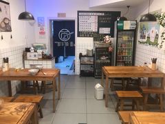 大堂-醉牛腩·面小馆