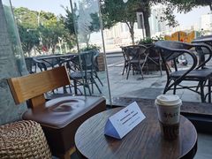 露天位-星巴克(广州立白中心店)