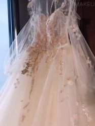 -艾米丽婚纱礼服