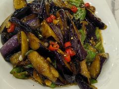 -江城燕子大排档(江汉路步行街店)