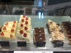 -Dough&Joe团憩(瑞虹天地月亮湾店)