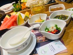 -一朵菌·野生菌探索家火锅(南亚店)