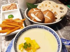 -禄婶鸡煲·打边炉